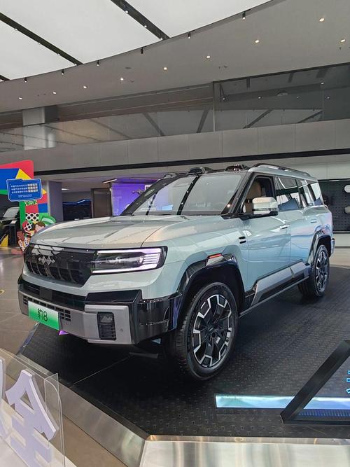 惠州博罗县润玛乐企业管理咨询比亚迪方程豹硬派越野的爆款，英菲尼迪35周年与你共成长